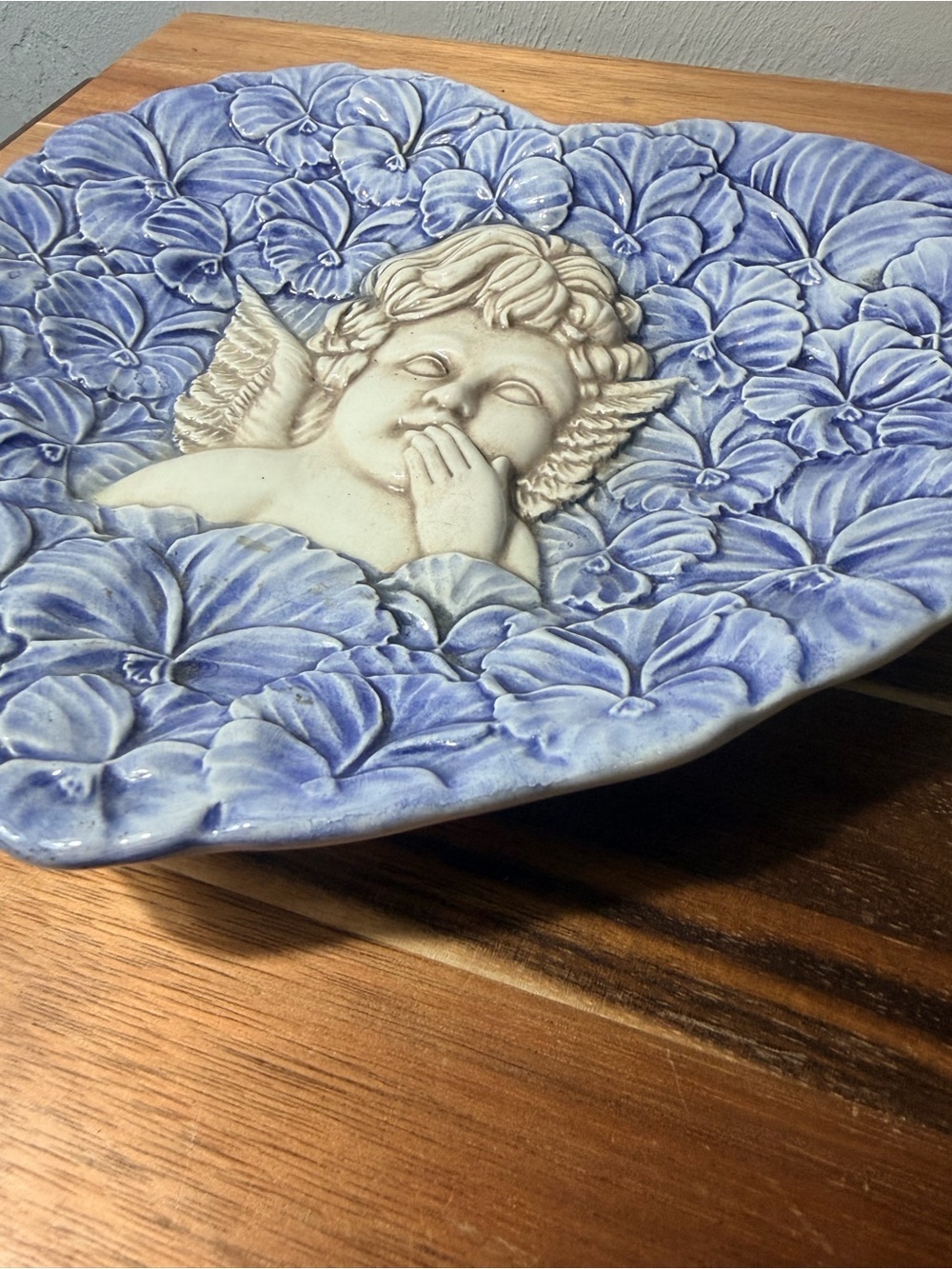 Vintage Italian Made Blue Cherub Relief Wall Art Plaque - Picture 8 of 10
